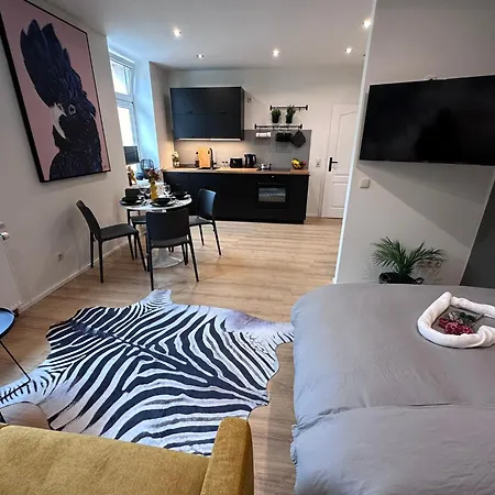 - Dschungel - Modern, Ruhig Und Familienfreundlich, Gratis W-lan Apartment *