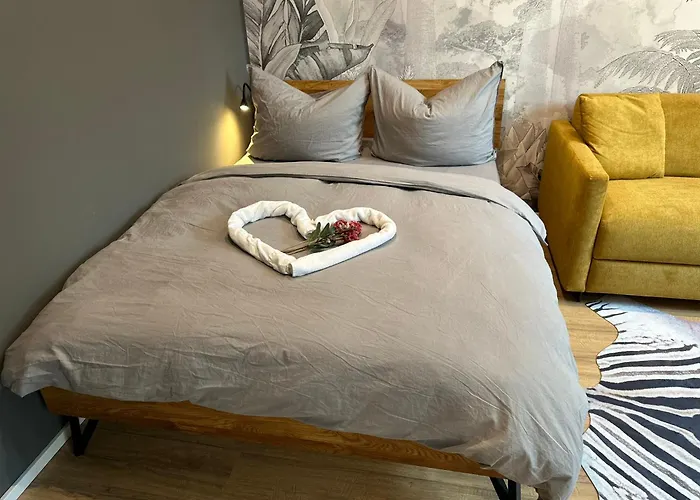 - Dschungel - Modern, Ruhig Und Familienfreundlich, Gratis W-lan *