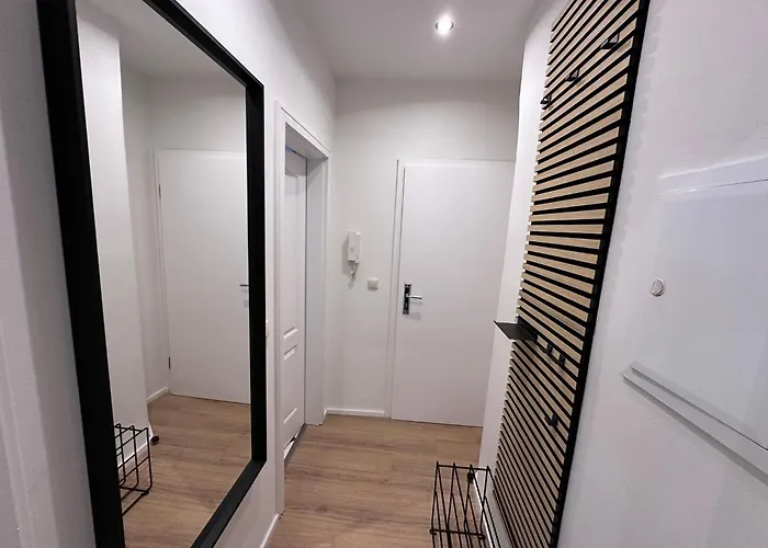 Apartment - Dschungel - Modern, Ruhig Und Familienfreundlich, Gratis W-lan *